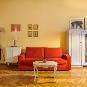  Apartamento “gem In Luxurious Street” Wi-fi Italia