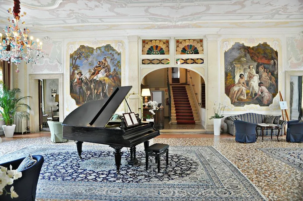 Hotel Villa Condulmer Mogliano Veneto Italy
